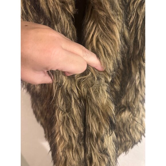Ci Sono Penny Lane Retro 70’s Rock Faux Fur Vest - Picture 9 of 10